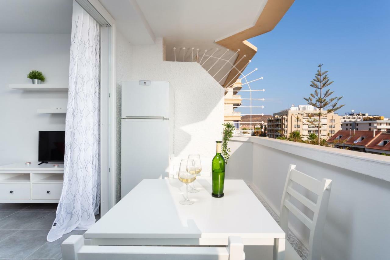 "Close To The Sky": Apartment Surrounded By Beaches Playa de las Américas Buitenkant foto