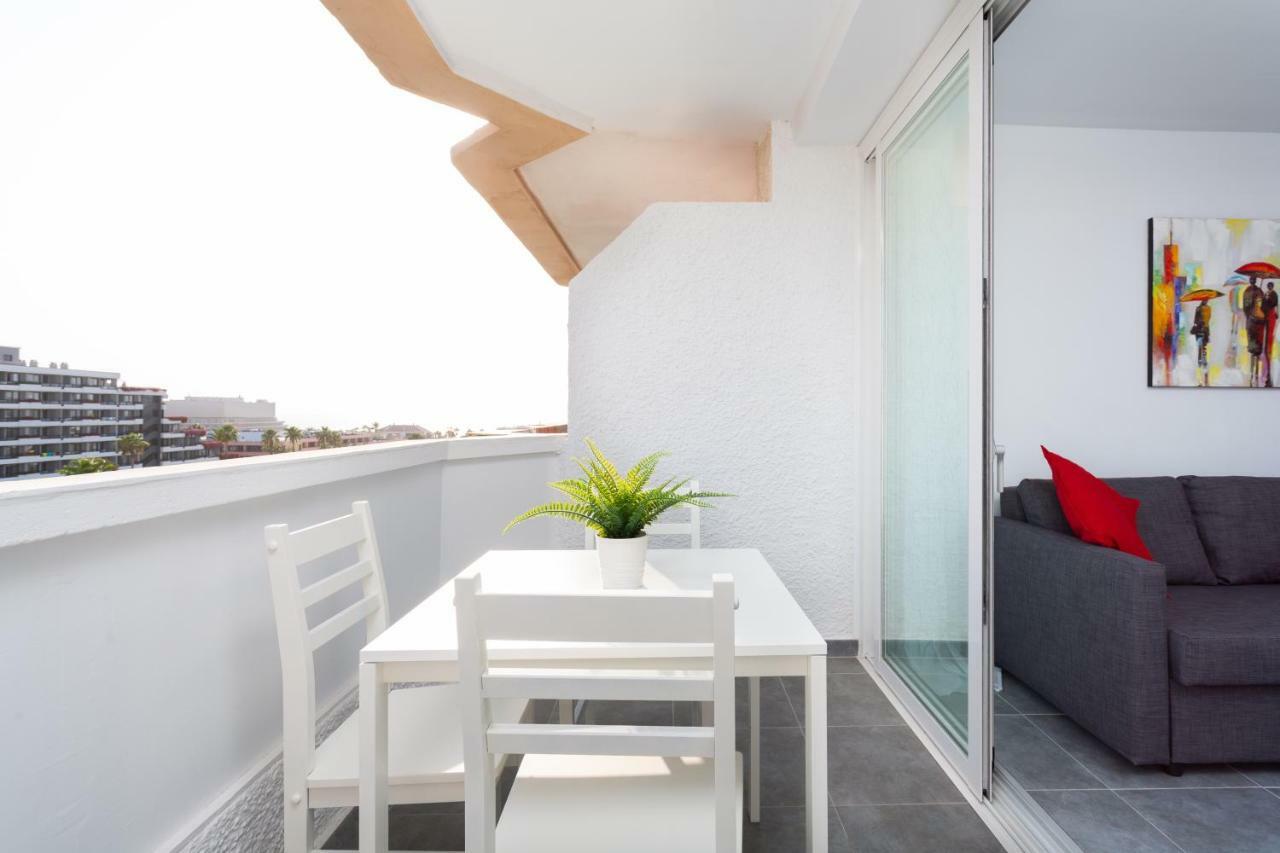"Close To The Sky": Apartment Surrounded By Beaches Playa de las Américas Buitenkant foto