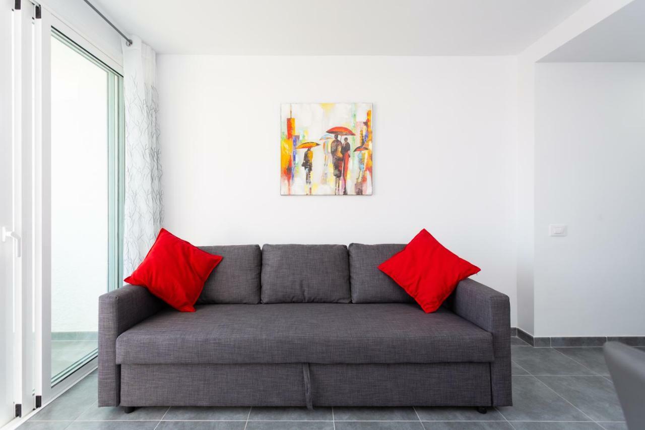 "Close To The Sky": Apartment Surrounded By Beaches Playa de las Américas Buitenkant foto